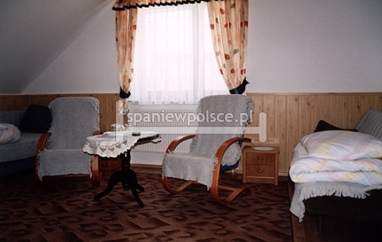 noclegi Hotelik Krzemień Czarna